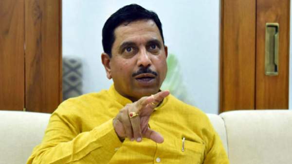 மத்திய அமைச்சர் சாடல் மத்திய அமைச்சர் சாடல்