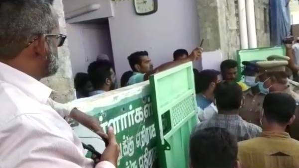  திருப்பூரில் ஆலோசனை 