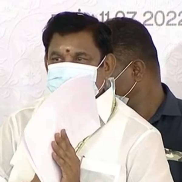  ஆவணங்கள் கொள்ளை