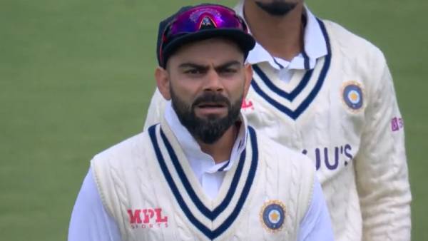 முதல் இன்னிங்க்ஸ் 