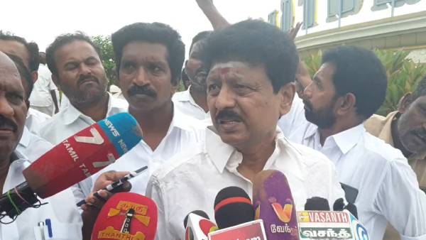  எடப்பாடி மீது தாக்கு