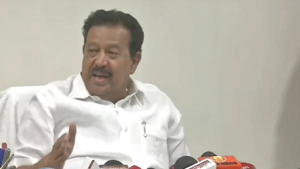 ஆளுநர் ஆர்.என்.ரவி 