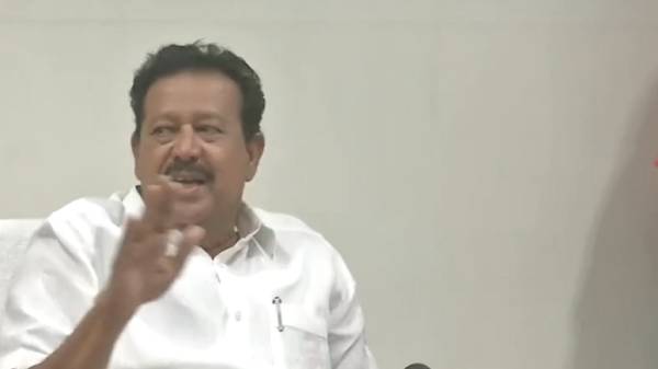 நிகழ்ச்சி புறக்கணிப்பு 