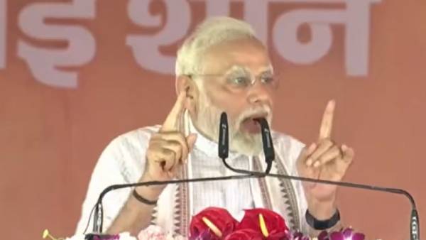 பிரதமர் நரேந்திர மோடி 