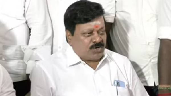 ஓபிஎஸ்ஸை கூப்பிடவே இல்லை 