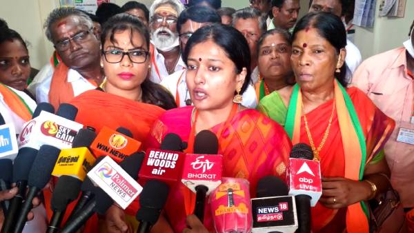 காயத்ரி ரகுராம் காயத்ரி ரகுராம்