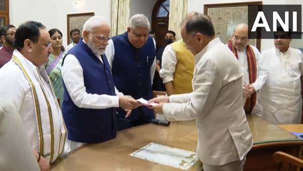  ஜெகதீப் தன்கர்