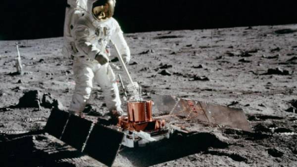  102 மணி நேர பயணம்