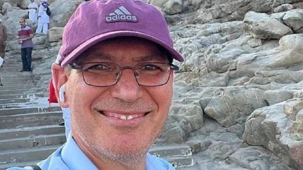  அமெரிக்க குடிமகன்