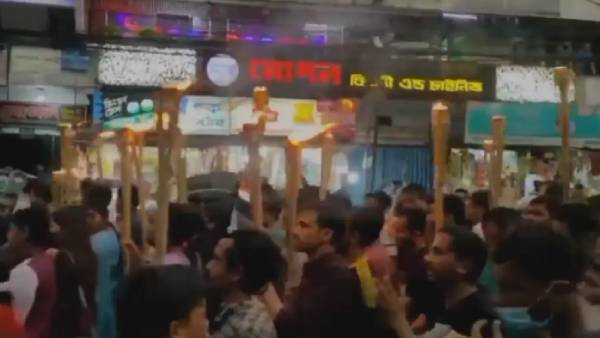  ஆகாஷ் ஷாவின் தந்தை கைது