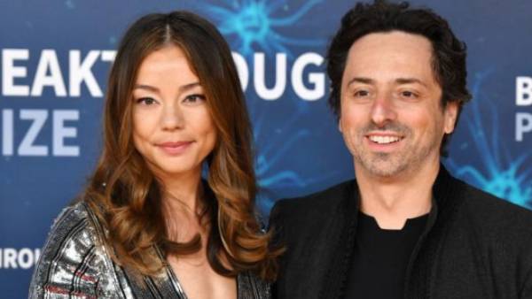  உதவிய செர்ஜி பிரின்