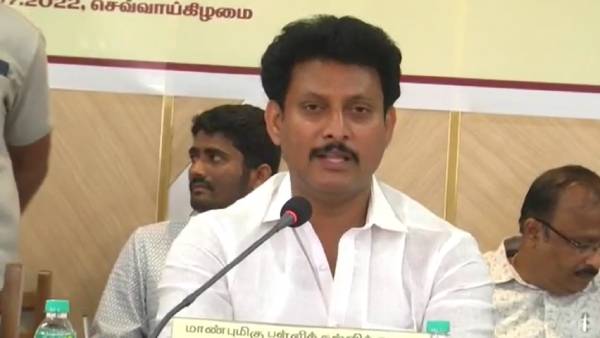 அரசு விழா 