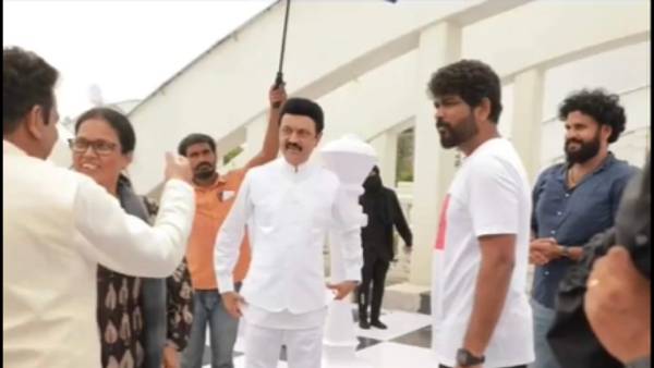 பாடலுக்கான டீசர் 