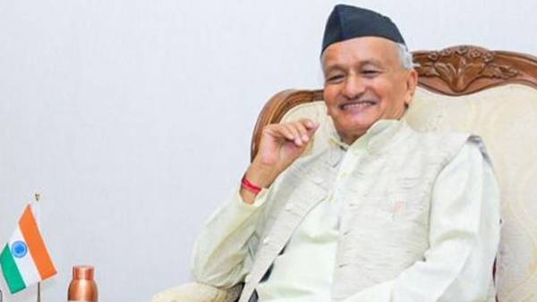 சர்ச்சையில் சிக்கிய ஆளுநர் சர்ச்சையில் சிக்கிய ஆளுநர்