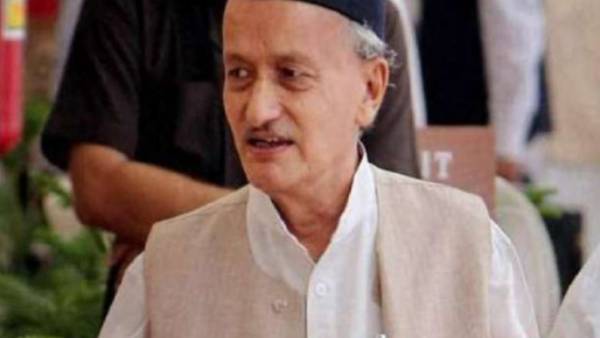  அவமதித்து விட்டார்