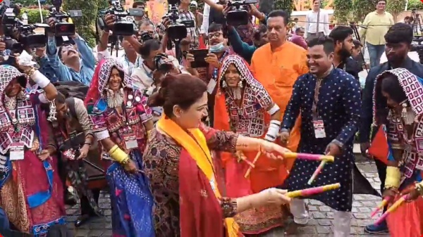 தீவிர ஏற்பாடுகள் தீவிர ஏற்பாடுகள்