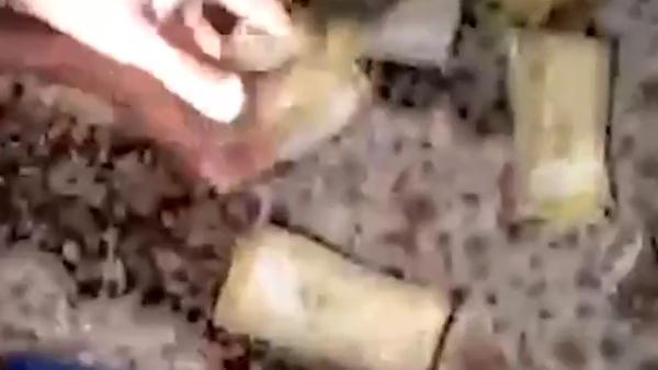 பணக்கட்டுகள் 