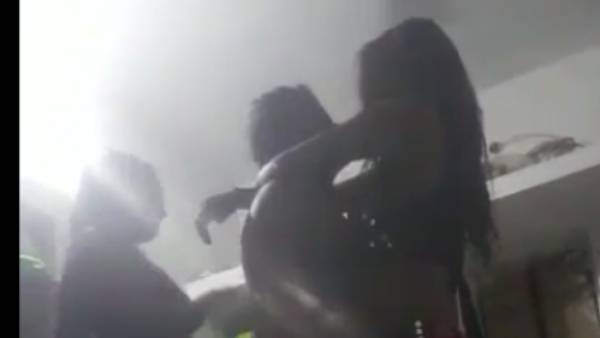 அதிர்ச்சி வீடியோ 