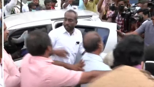  ஜிப்பர் மருத்துவமனை 