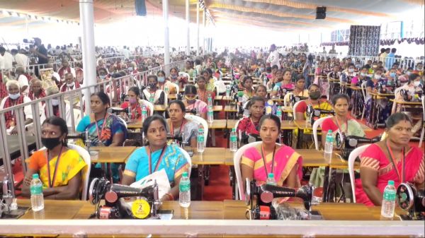  அதிமுக