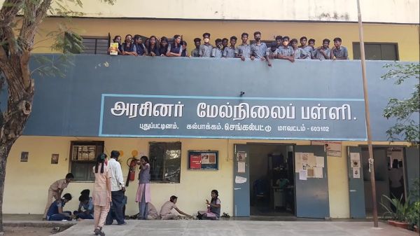  மாணவர் சேர்க்கை பற்றி கேட்பு 