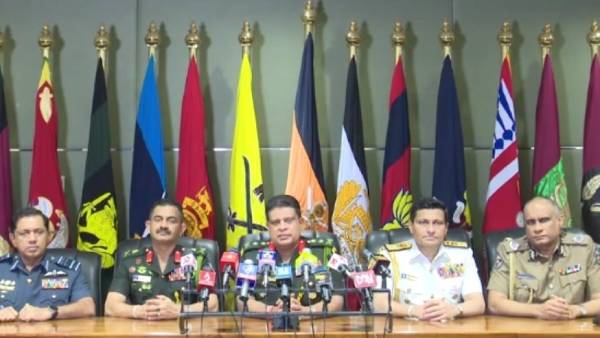 முப்படைகள் வேண்டுகோள் முப்படைகள் வேண்டுகோள்