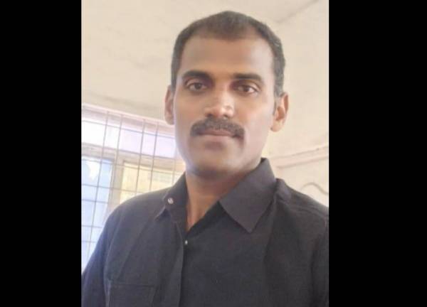ஆன்லைன் ரம்மி ஆடிய பிரபு ஆன்லைன் ரம்மி ஆடிய பிரபு