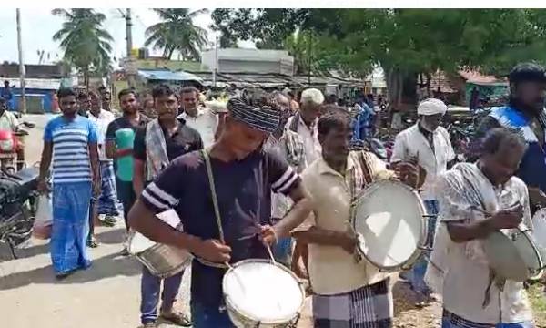 தொடரும் சோகம் தொடரும் சோகம்
