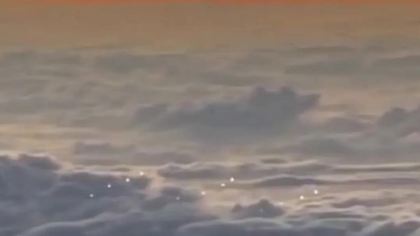  மீன்பிடிப்பதற்காக . . 