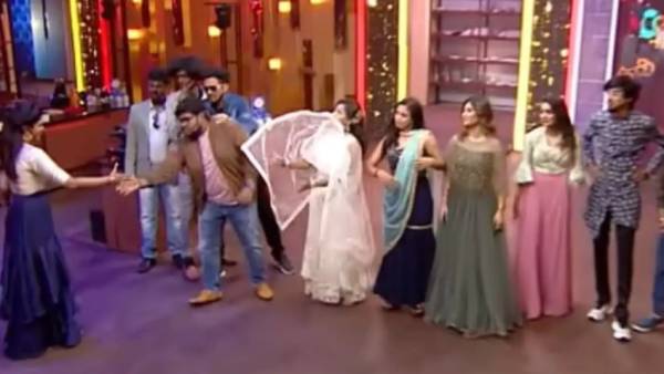 6 போட்டியாளர்கள் 