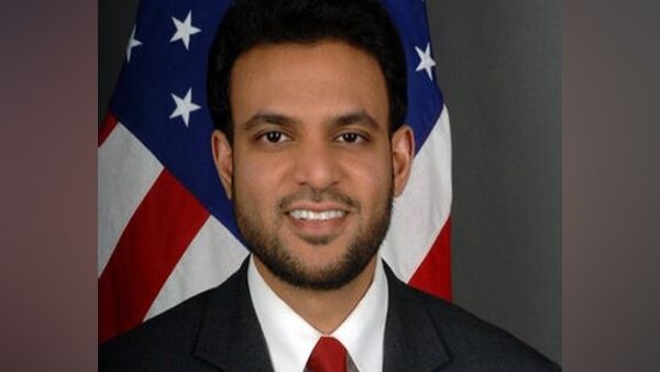 இந்தியாவில் இருந்து வந்த தந்தை 