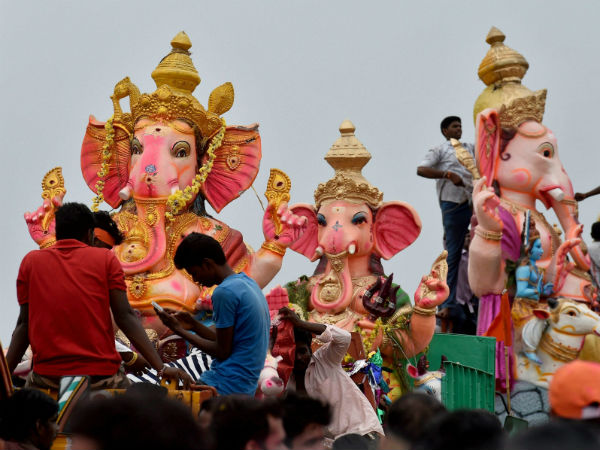 விநாயகர் சதுர்த்தி ஊர்வலம் 