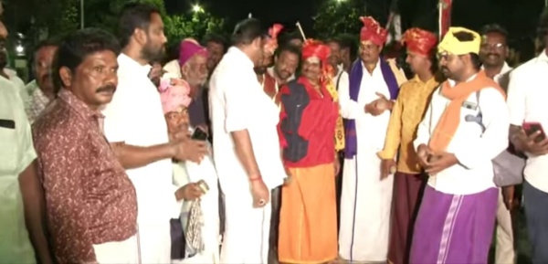 ஓபிஎஸ் தரப்பு உற்சாகம் 