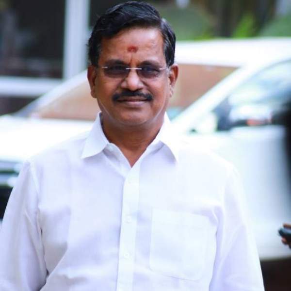 யார்? யார்?