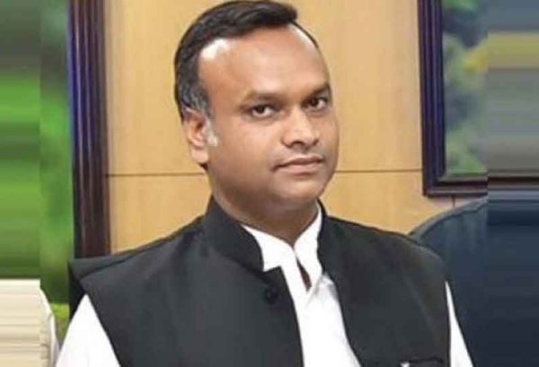 காங்கிரஸ் பதிலடி