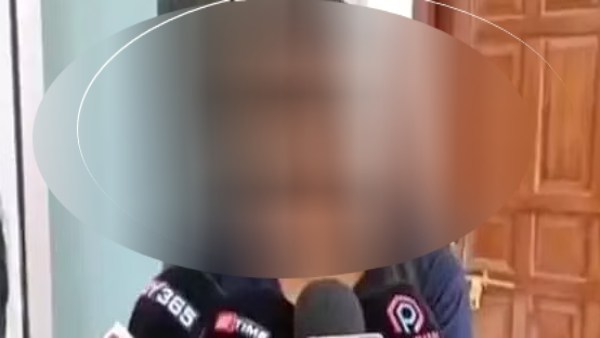  பேஸ்புக் காதல்