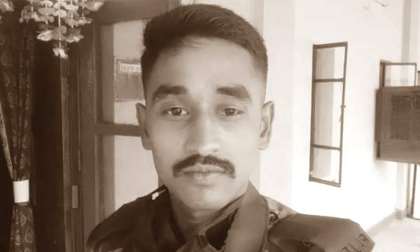 ராணுவ வீரர் 