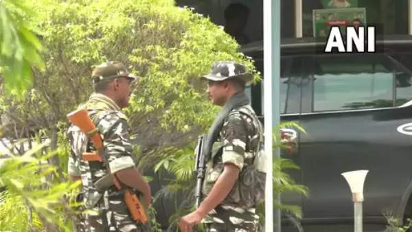 சிபிஐ சோதனை 