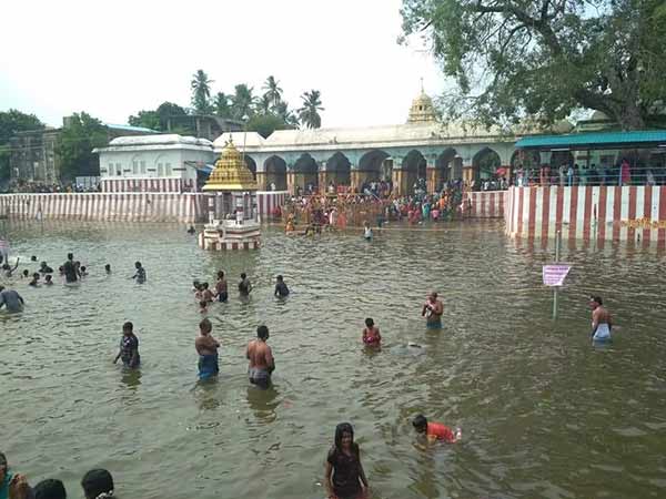 பராசக்தி தரணி பீடம் 