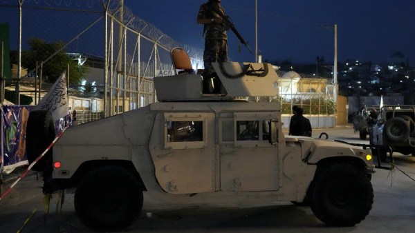  தொடரும் குண்டுவெடிப்புகள் 