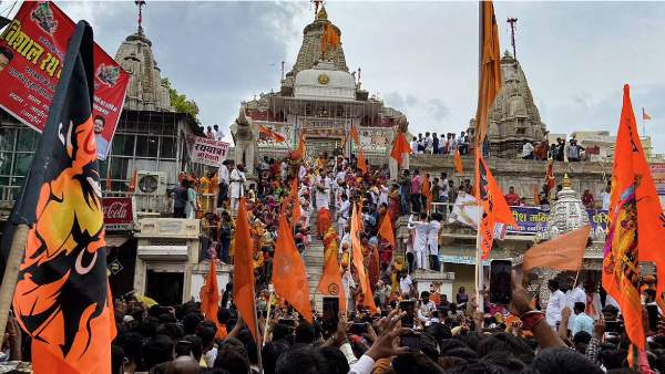 நெகிழ்ச்சி நெகிழ்ச்சி