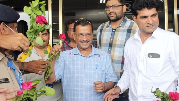  அரவிந்த் கெஜ்ரிவால் 