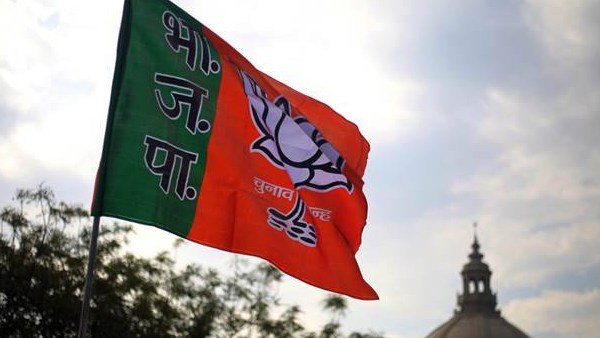 ஓவர்டேக் ஓவர்டேக்