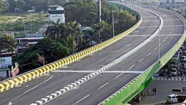 மொட்டை அடிக்கும் நோக்கத்தில் 