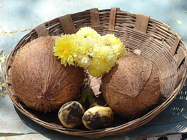 திங்கட்கிழமை தேங்காய் பரிகாரம் திங்கட்கிழமை தேங்காய் பரிகாரம்
