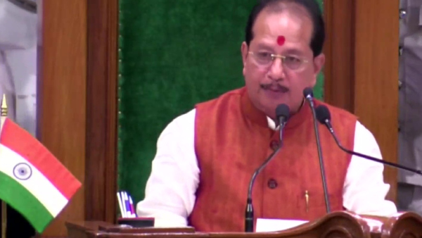  சபாநாயகர் ராஜினாமா