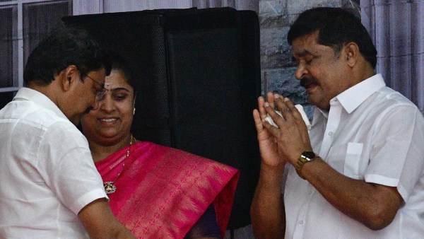 தீவிர ஆதரவாளர் தீவிர ஆதரவாளர்