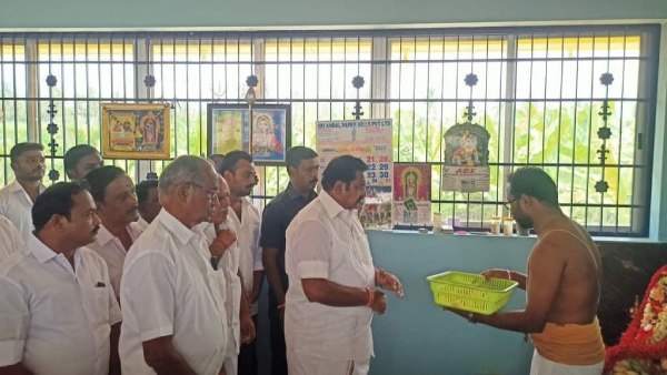 ஜோதிடர் அட்வைஸ் 