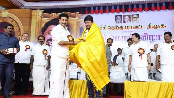 மூத்த அமைச்சர்கள் மூத்த அமைச்சர்கள்