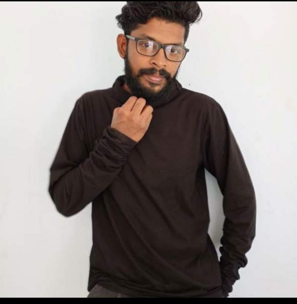 ஆன்லைன் சூதாட்ட அரக்கன் 